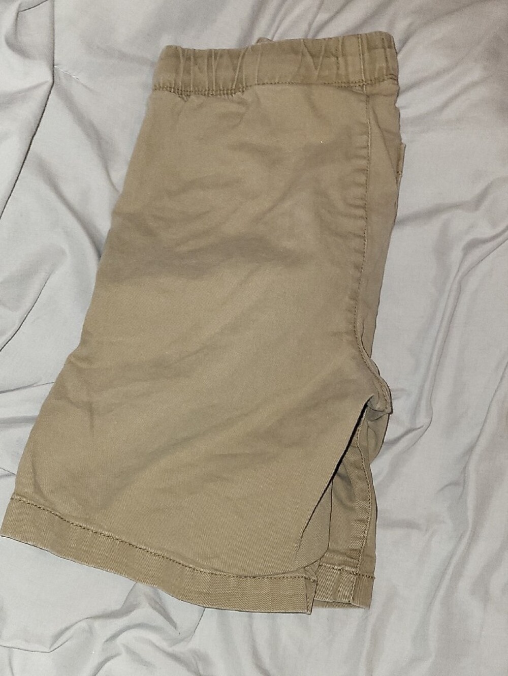 Old Navy Boys Elastic Waist Khaki Shorts - Beige - Picture 3 of 3